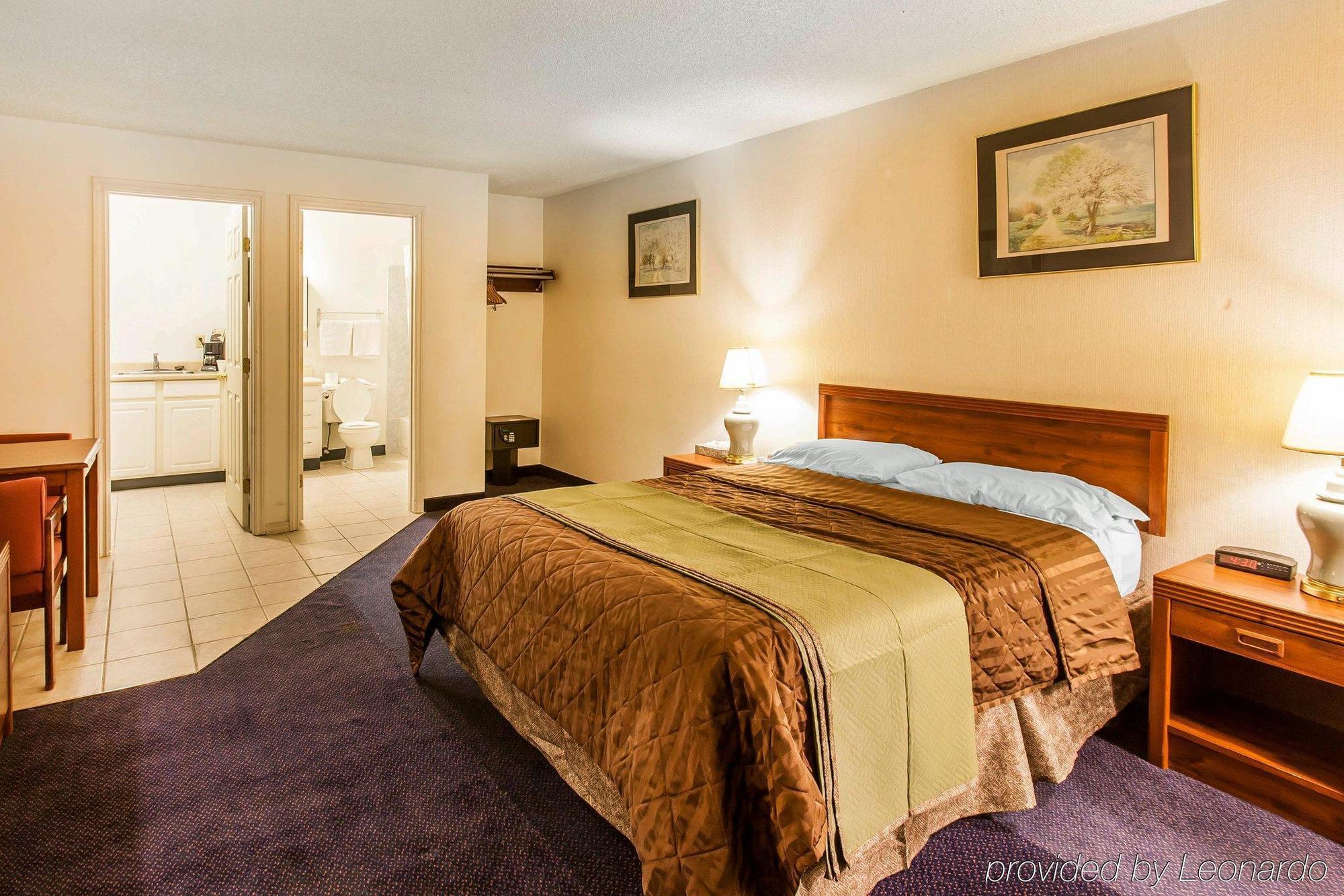 Econolodge Евърет Екстериор снимка