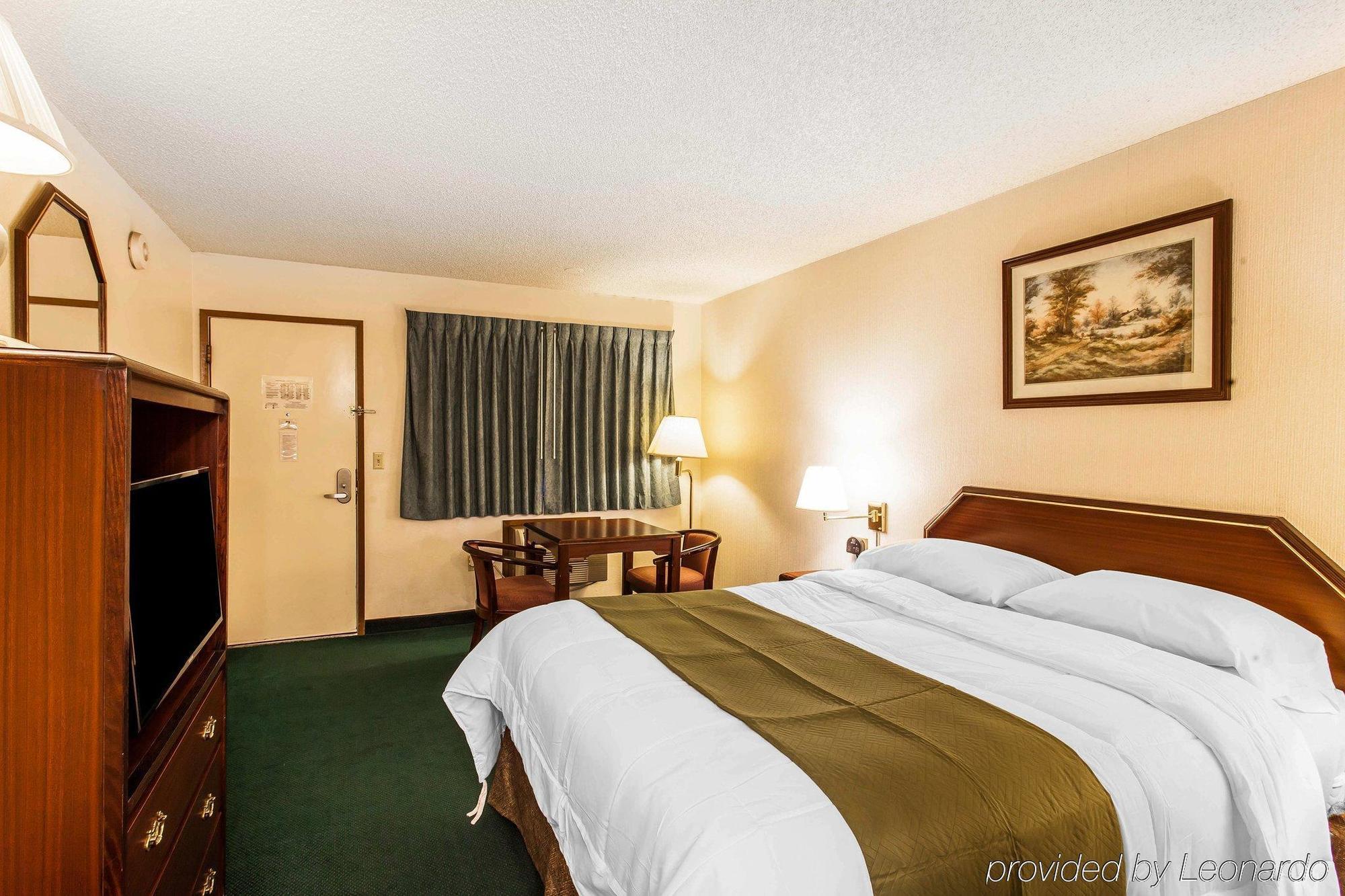 Econolodge Евърет Екстериор снимка